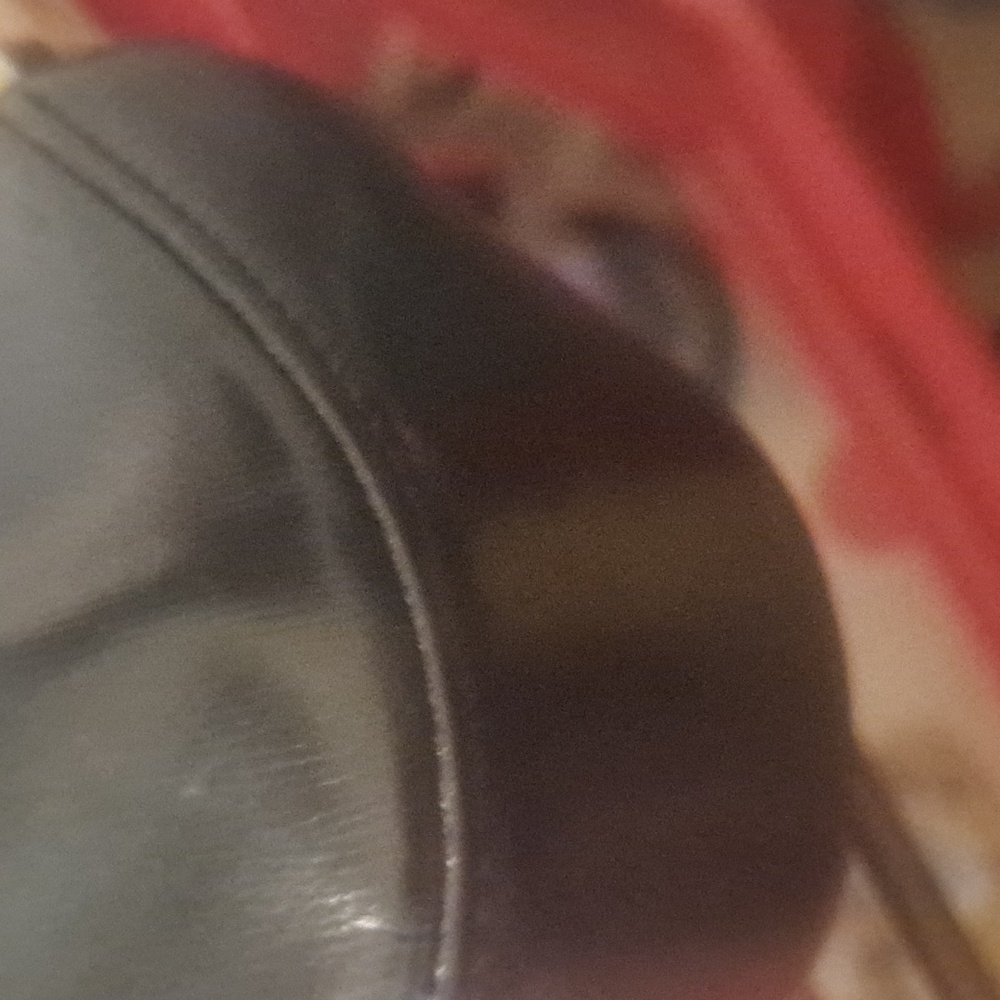 BURRBERRY NOVA CHECK TOTE NWT - Picture 4 of 6